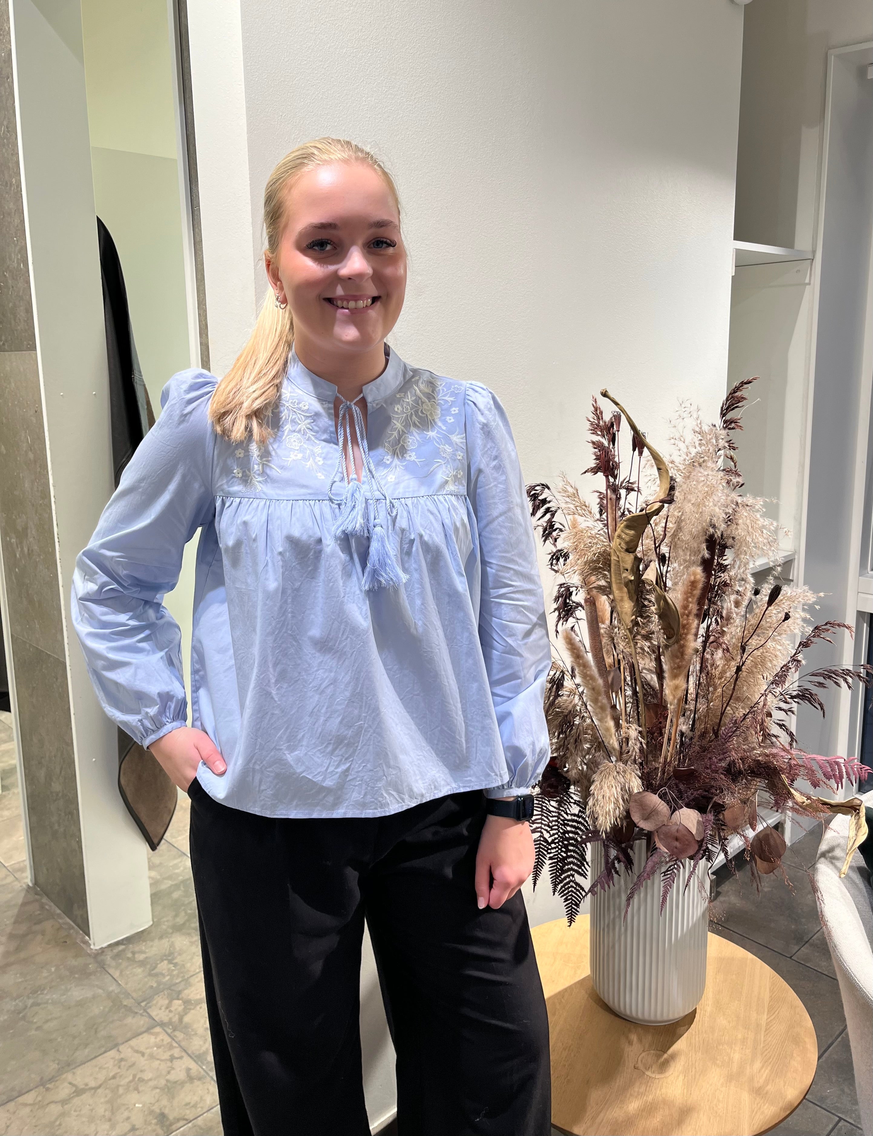 VMSASCHA Top - Brunnera Blue